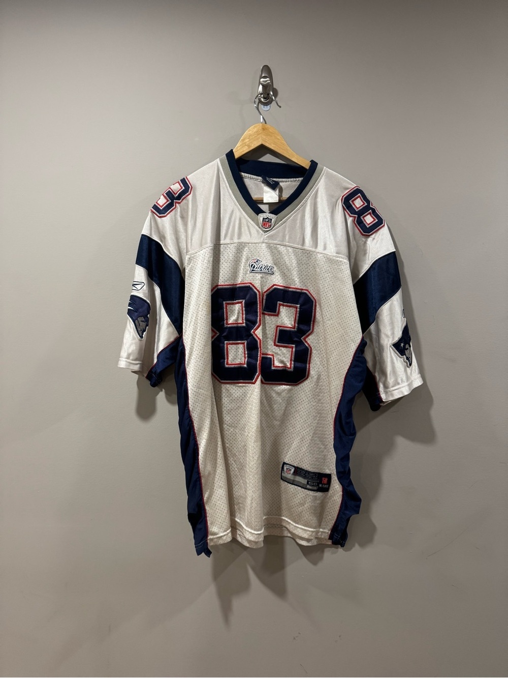 Vintage Reebok Sz 48 WES WELKER Sewn
 New England Patriots NFL Football Jersey